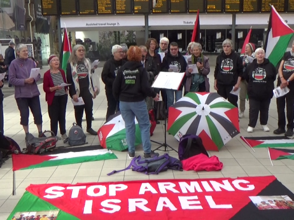 “Stolen childhood” and “Unchilding children”. Victims of war and aggression in Palestine highlighted at Sheffield&nbsp;Station.